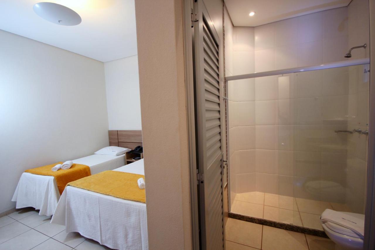 Agua Viva Hotel Olímpia Buitenkant foto