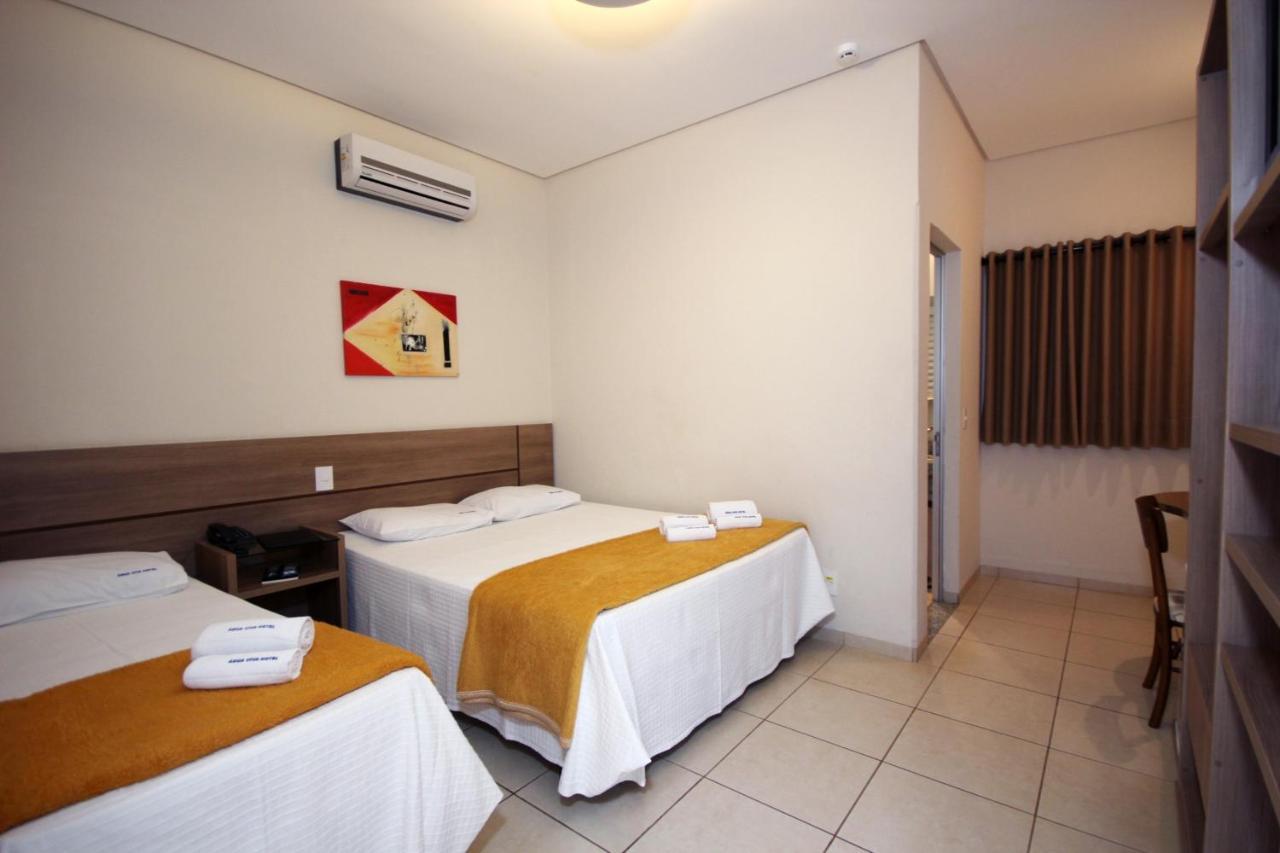 Agua Viva Hotel Olímpia Buitenkant foto