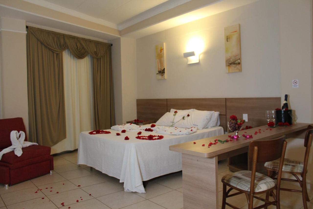 Agua Viva Hotel Olímpia Buitenkant foto